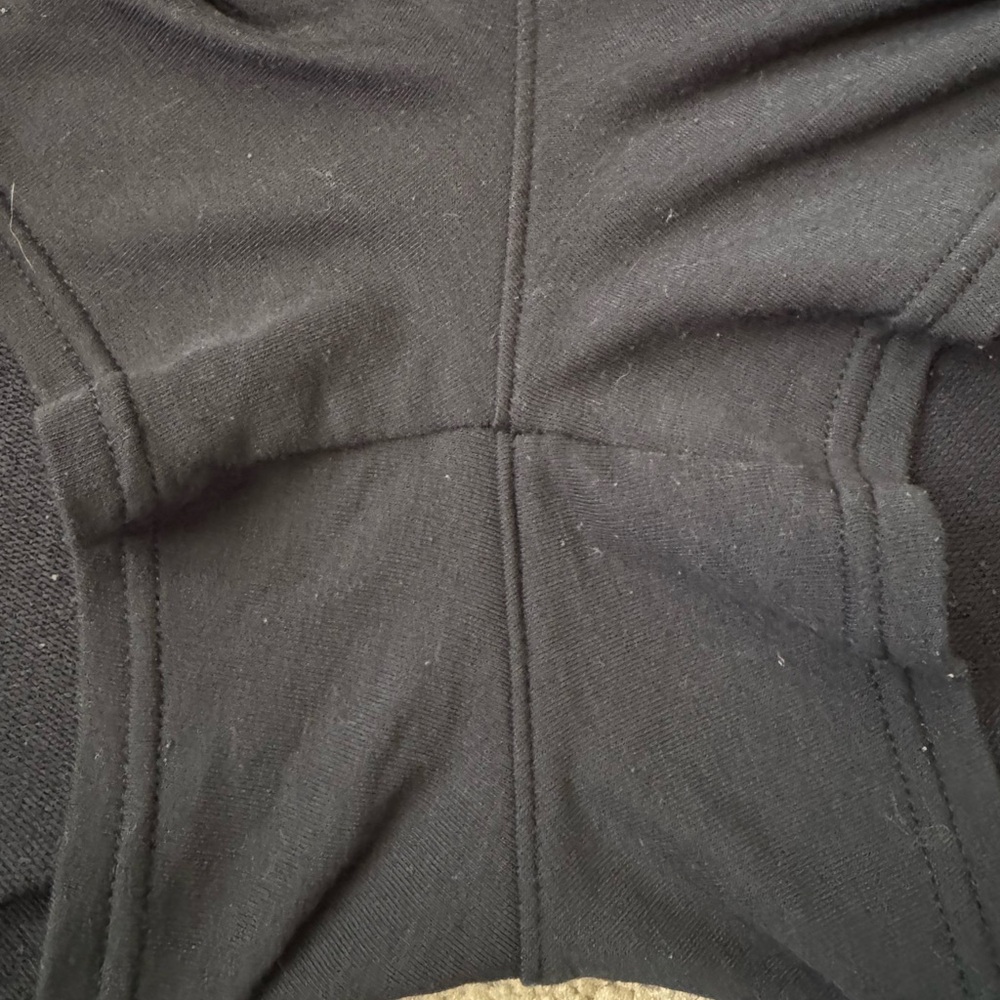 Black Under Armour shorts (XL) - Picture 6 of 6